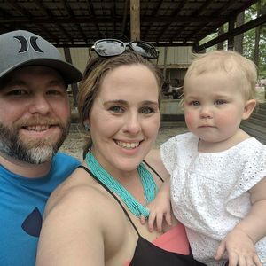 Meet your Posher, Dakota